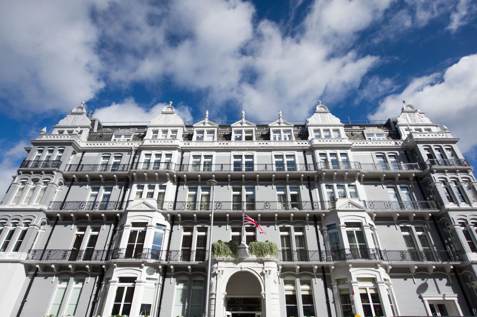 Does the Ampersand Hotel in Kensington tick all the boxes on your venue selection checklist?