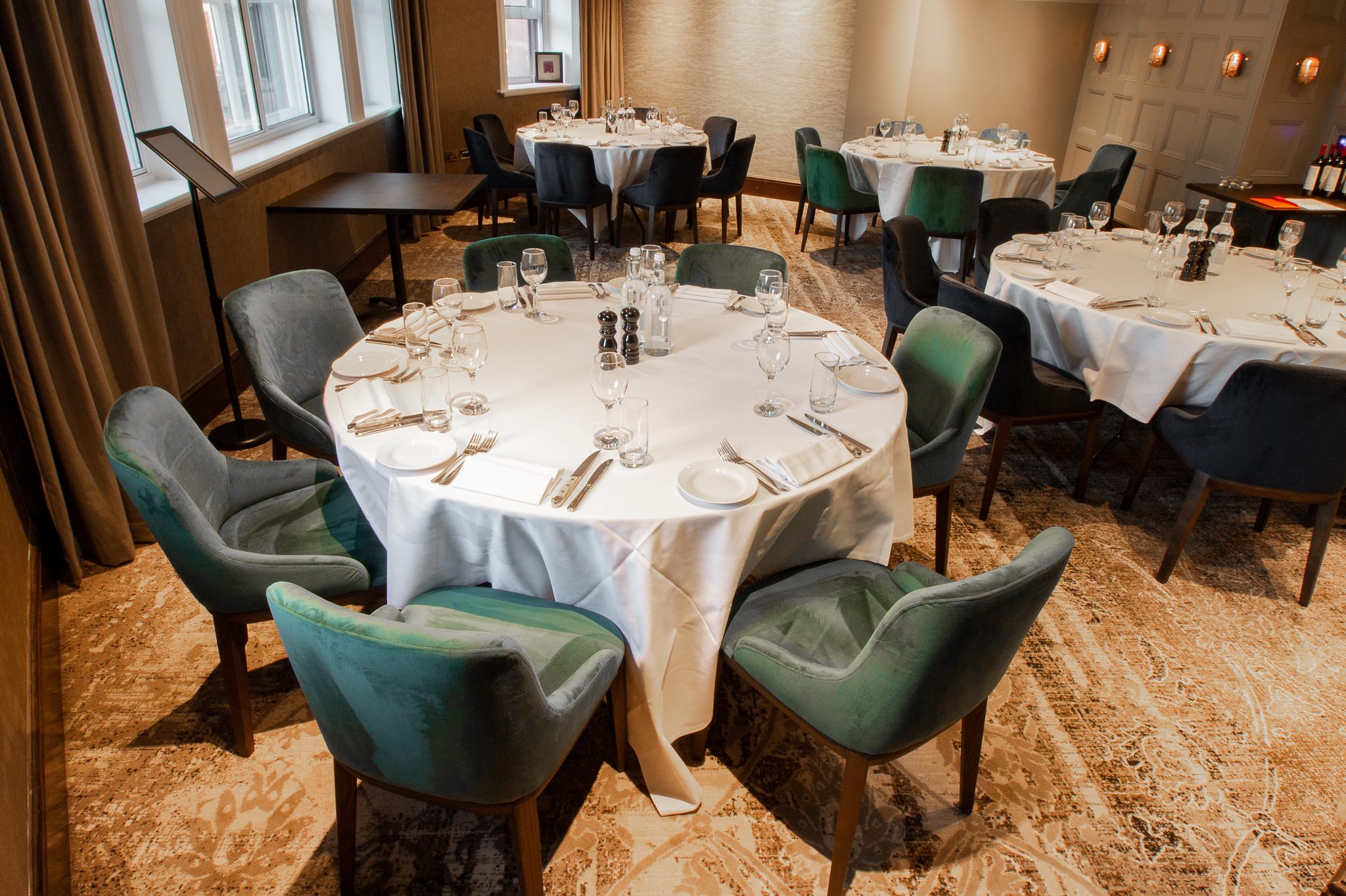 Event Seating Arrangements: A Quick Guide - Tagvenue.com