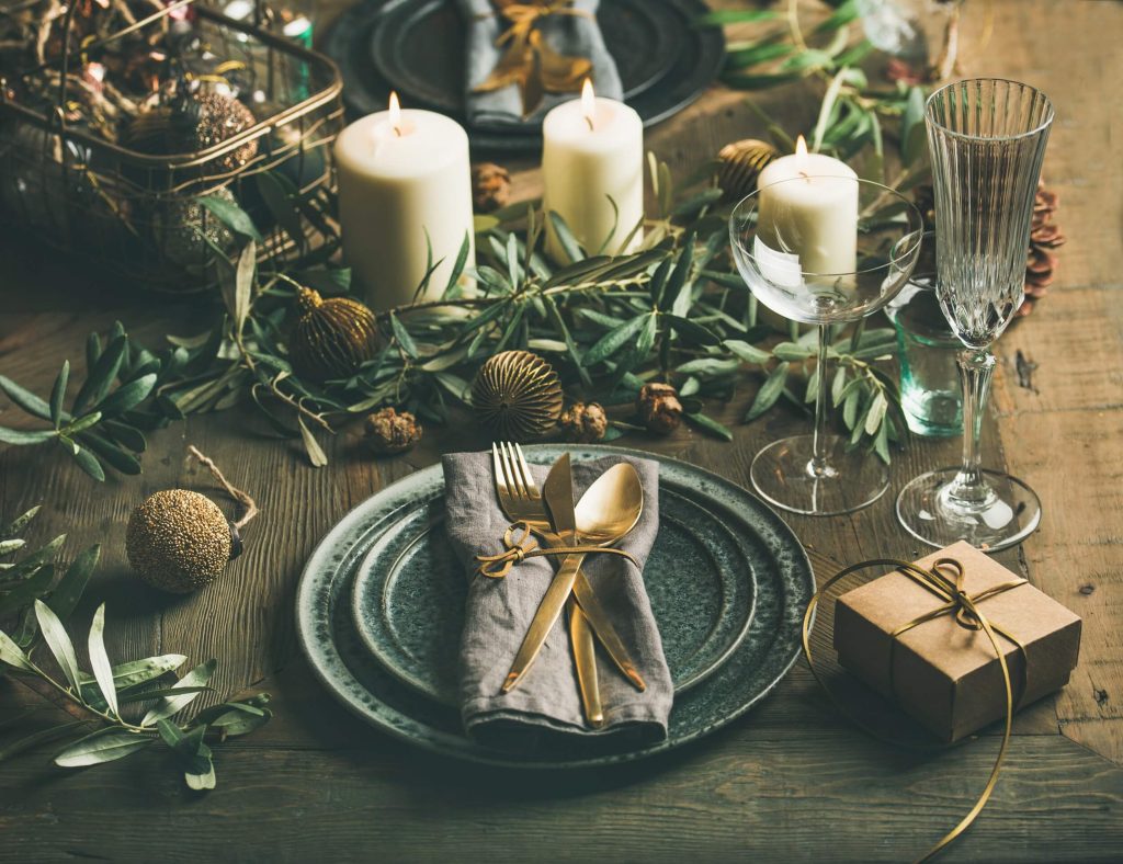 10 Elegant Christmas Party Themes to Up Your Festive Game (2023)