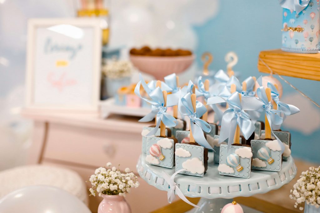 the essential baby shower planning checklist 