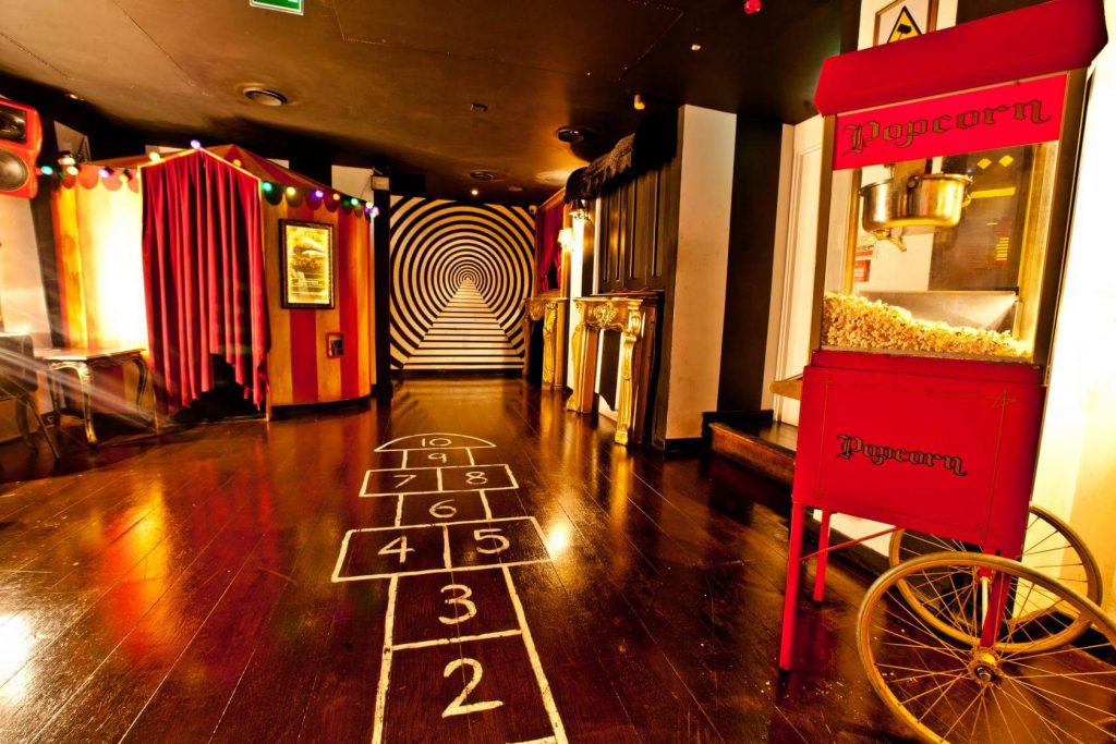 circus themed party space
