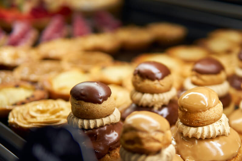 cake or chocolate tasting party, Bridal Shower Ideas