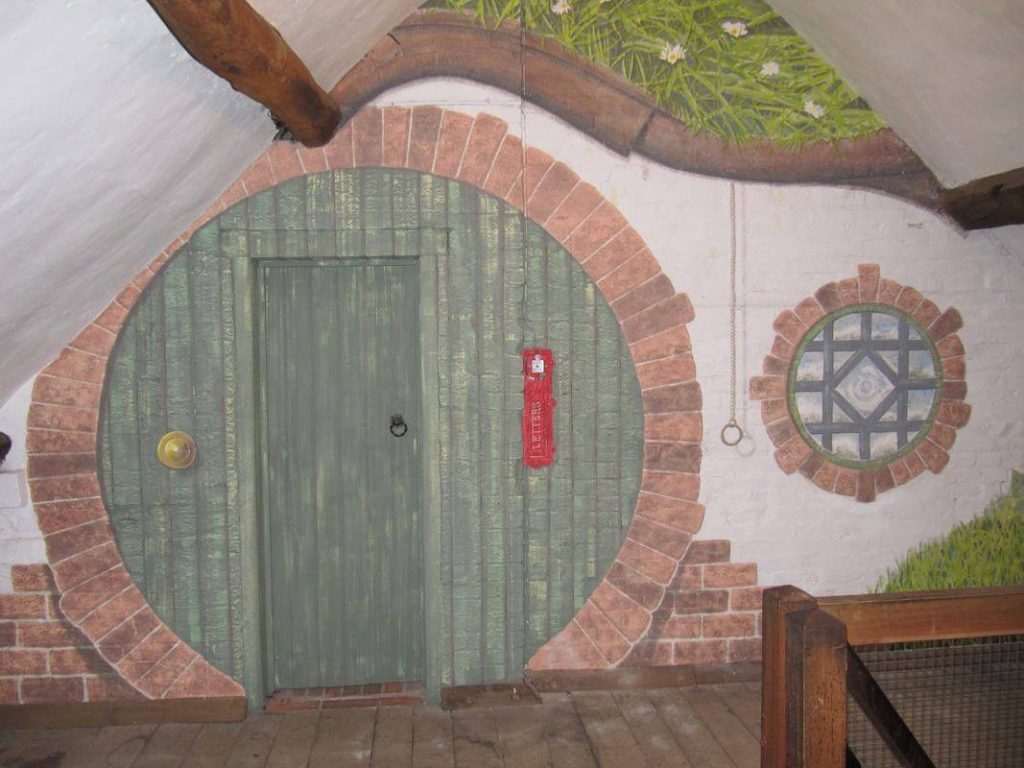 lord of the rings inspired party space