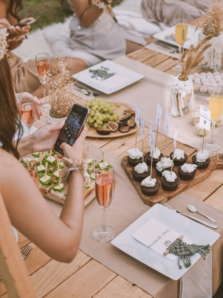 the quintessential bridal shower checklist 