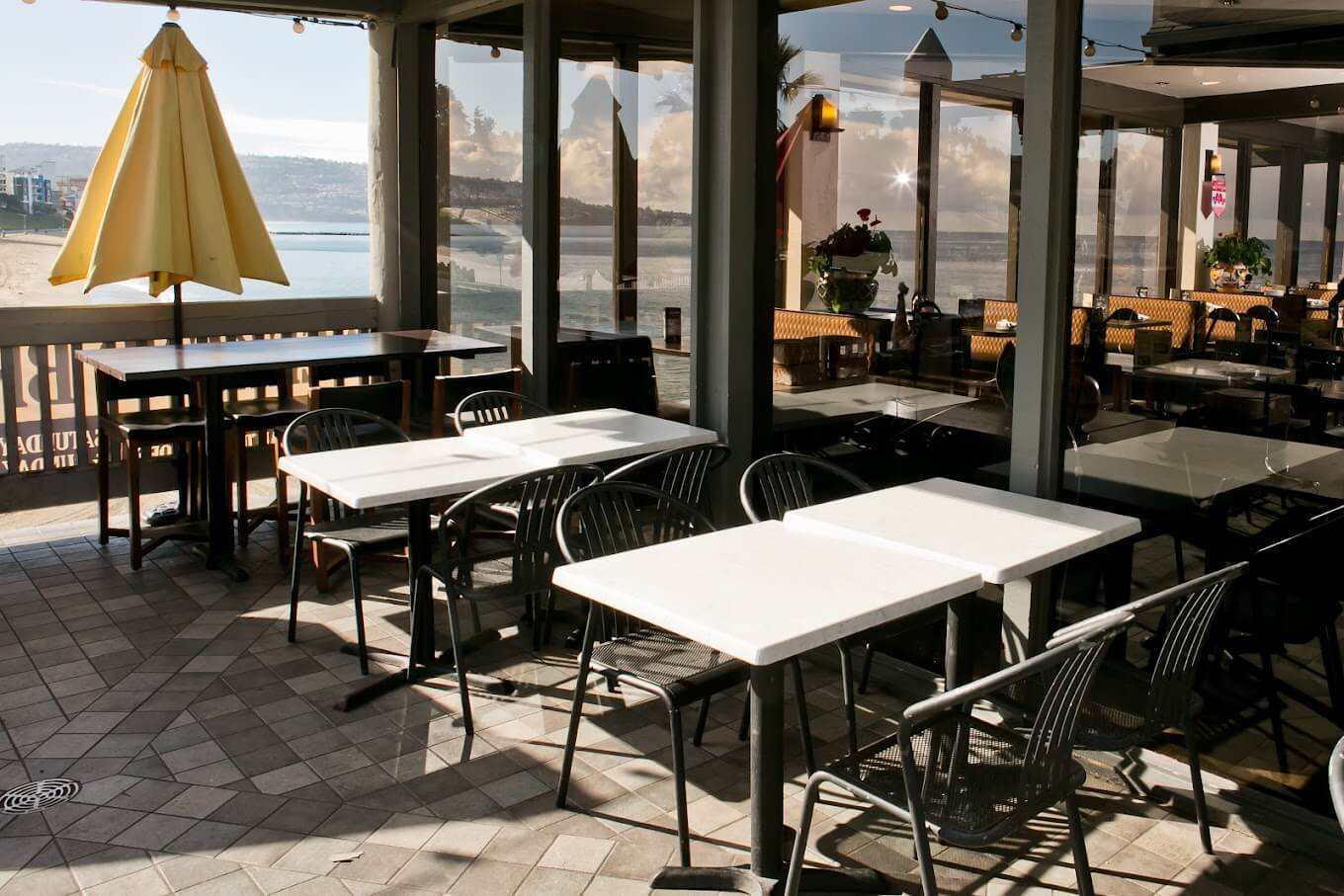 27 Outdoor Birthday Party Ideas for Adults Tagvenue Blog