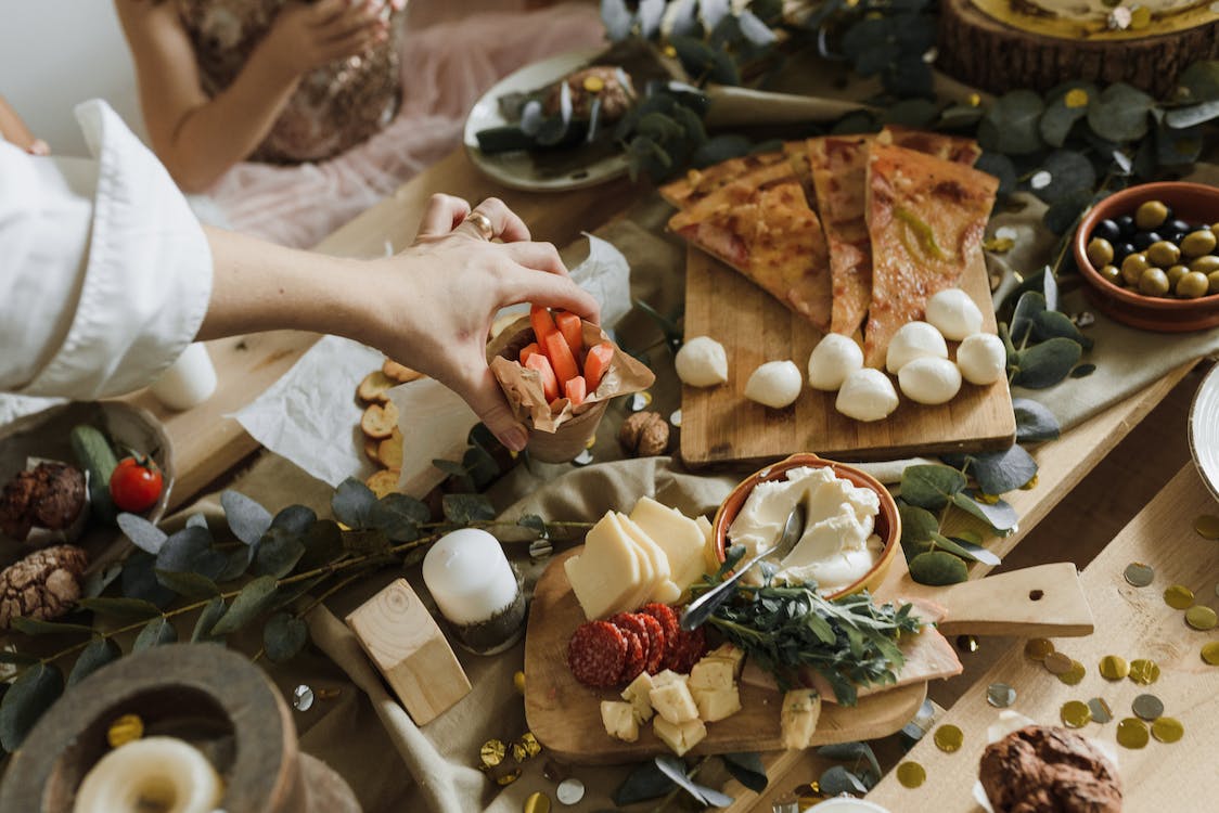 DIY pizza party set up