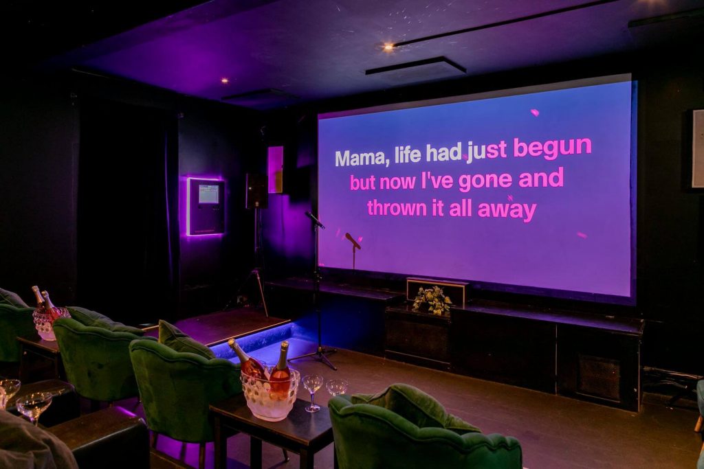 a cosy karaoke bar for hire in London 