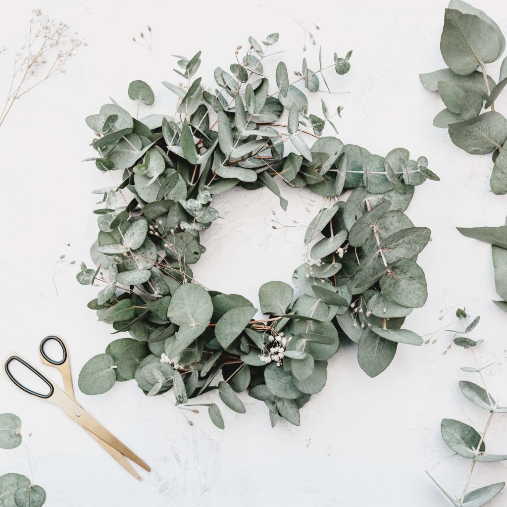 wreath making for large groups