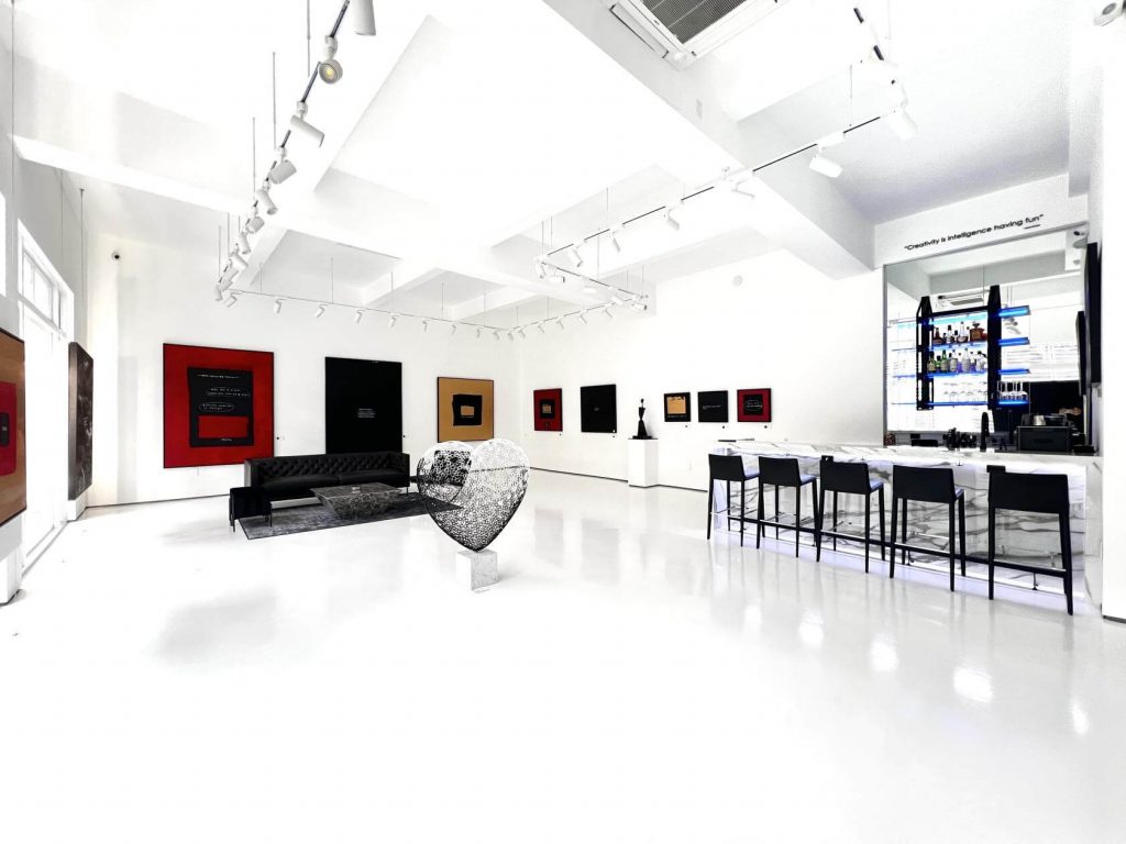 Friendsmas: 29 Christmas Party Ideas for Friends, Luxury Contemporary Art Gallery, San Francisco, CA