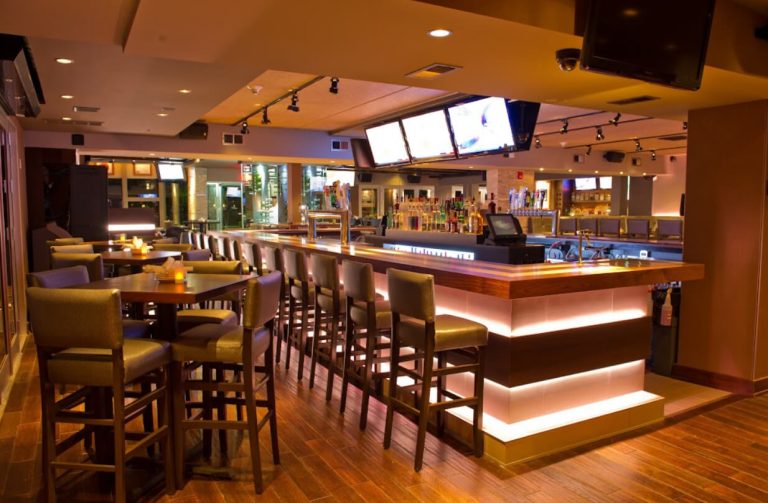 25 Fun 25th Birthday Ideas to Mark the Milestone