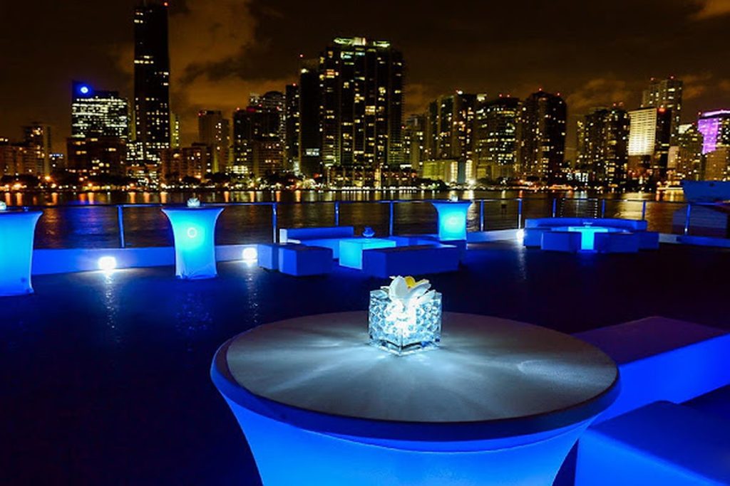 yacht nyc 25th birthday ideas