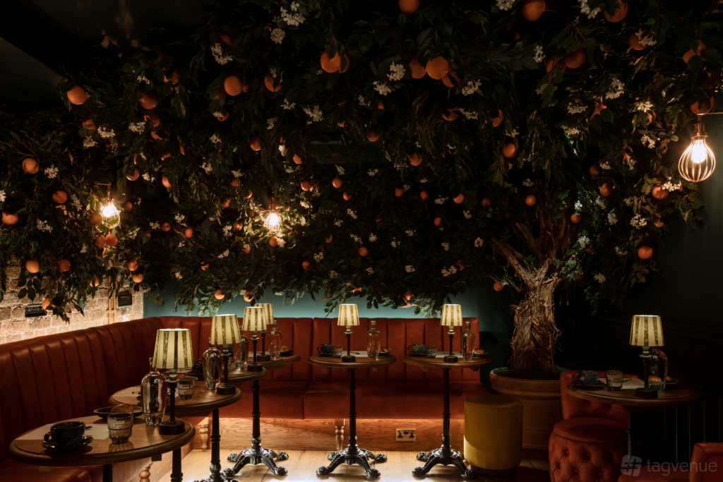 Smiths Cocktail Bar in London