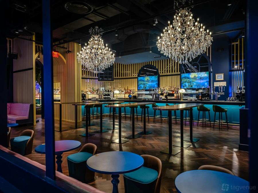 The clubhouse at swingers nomad new york usa