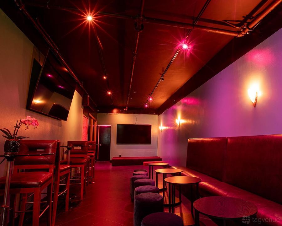 Karaoke room at question mark tavern san francisco usa