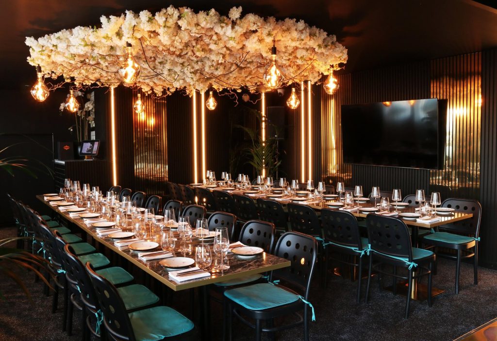 89025 golden blossom room room (1)