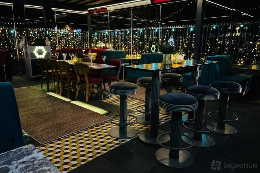 Roof Terrace at The Solo Kitchen & Bar Roof Terrace at The Solo Kitchen & Bar, London, United Kingdom