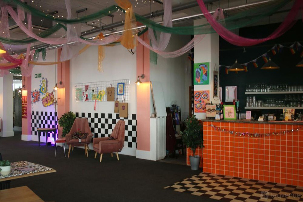 The London Art Bar – Main Space and Bar Area