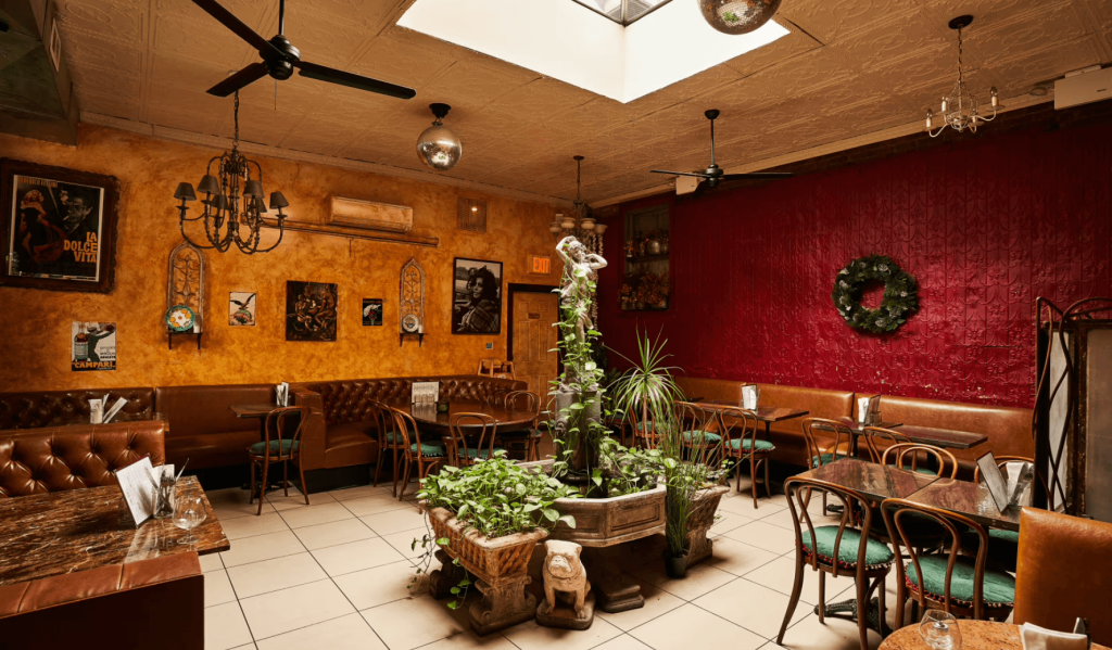  Bar Room at Pizzette 