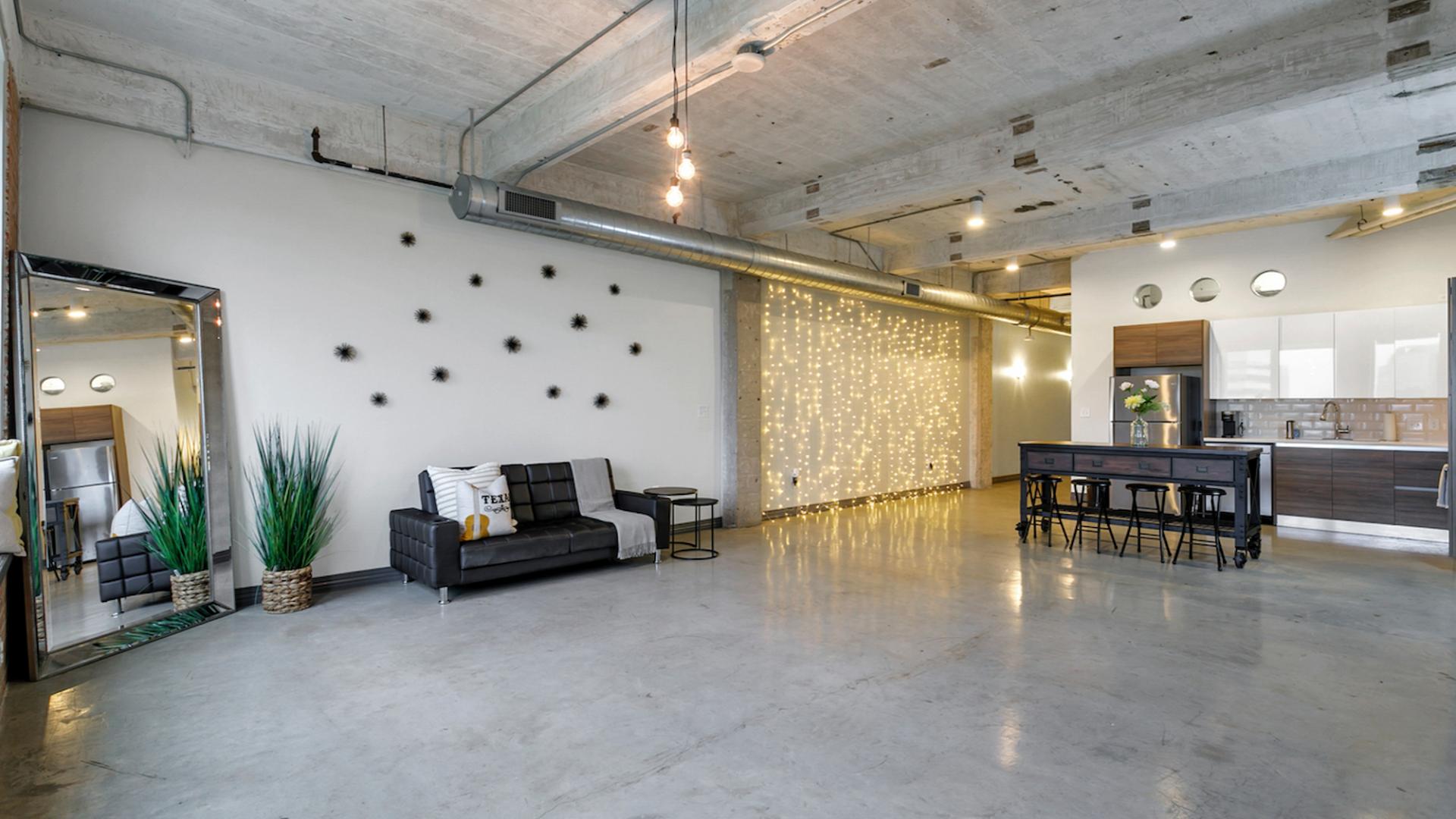 Cheap Venues for Rent in Dallas, TX