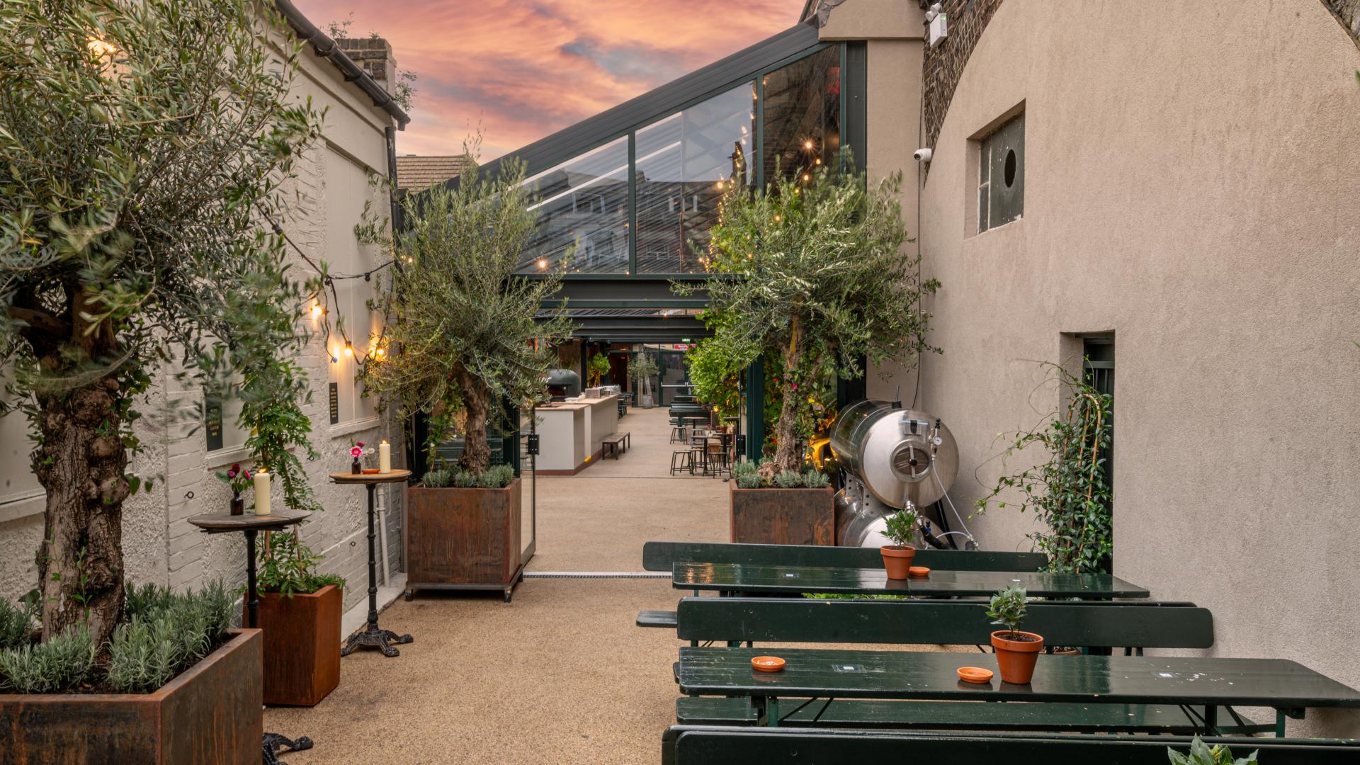 Outdoor Venues for Hire in Leeds