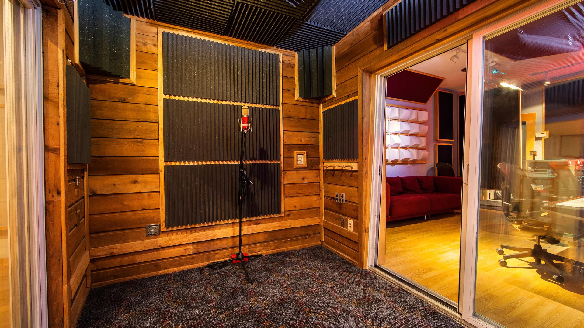 Recording Studios for Rent in Dallas, TX