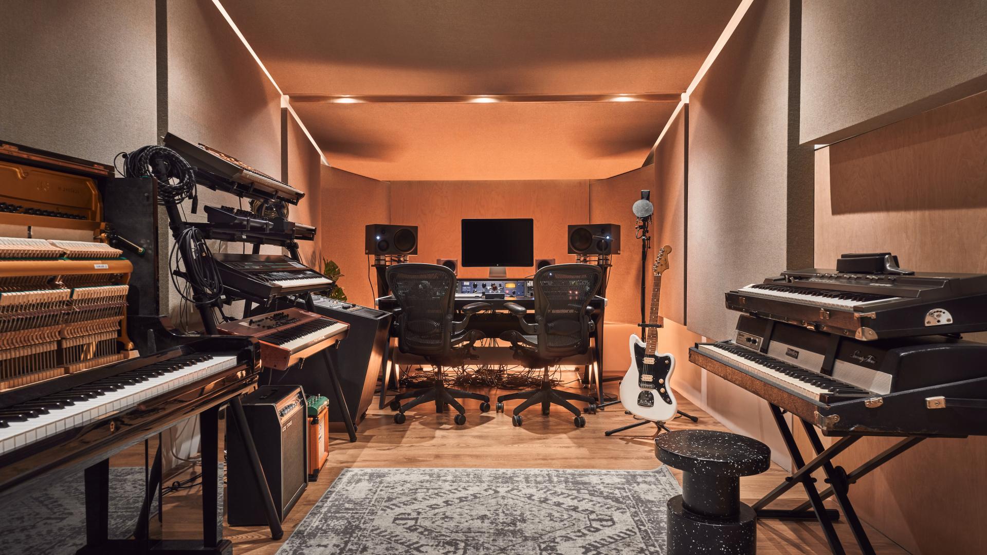 Music Rehearsal Studios for Hire in London
