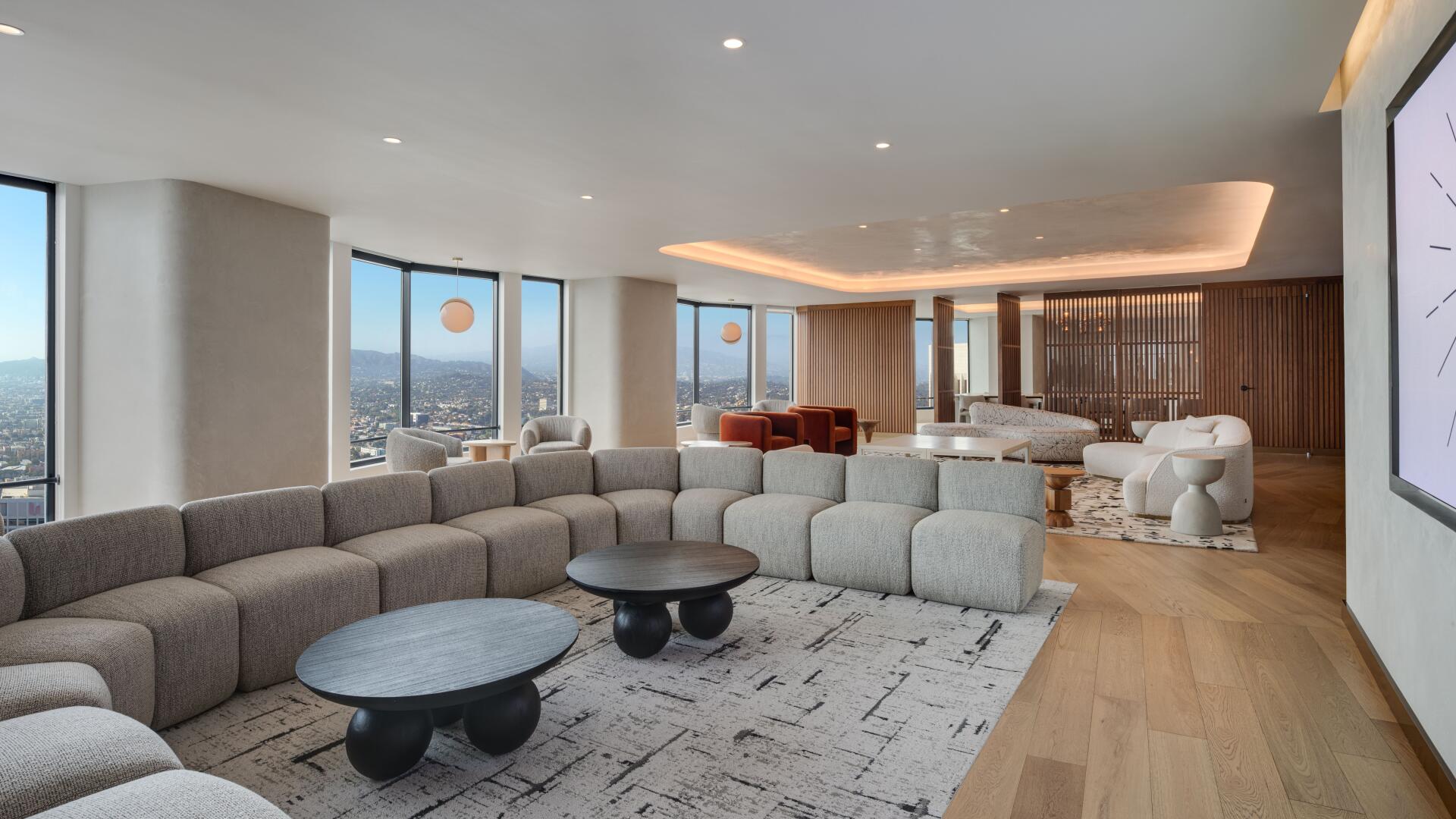 Party Apartments for Rent in Fresno, CA