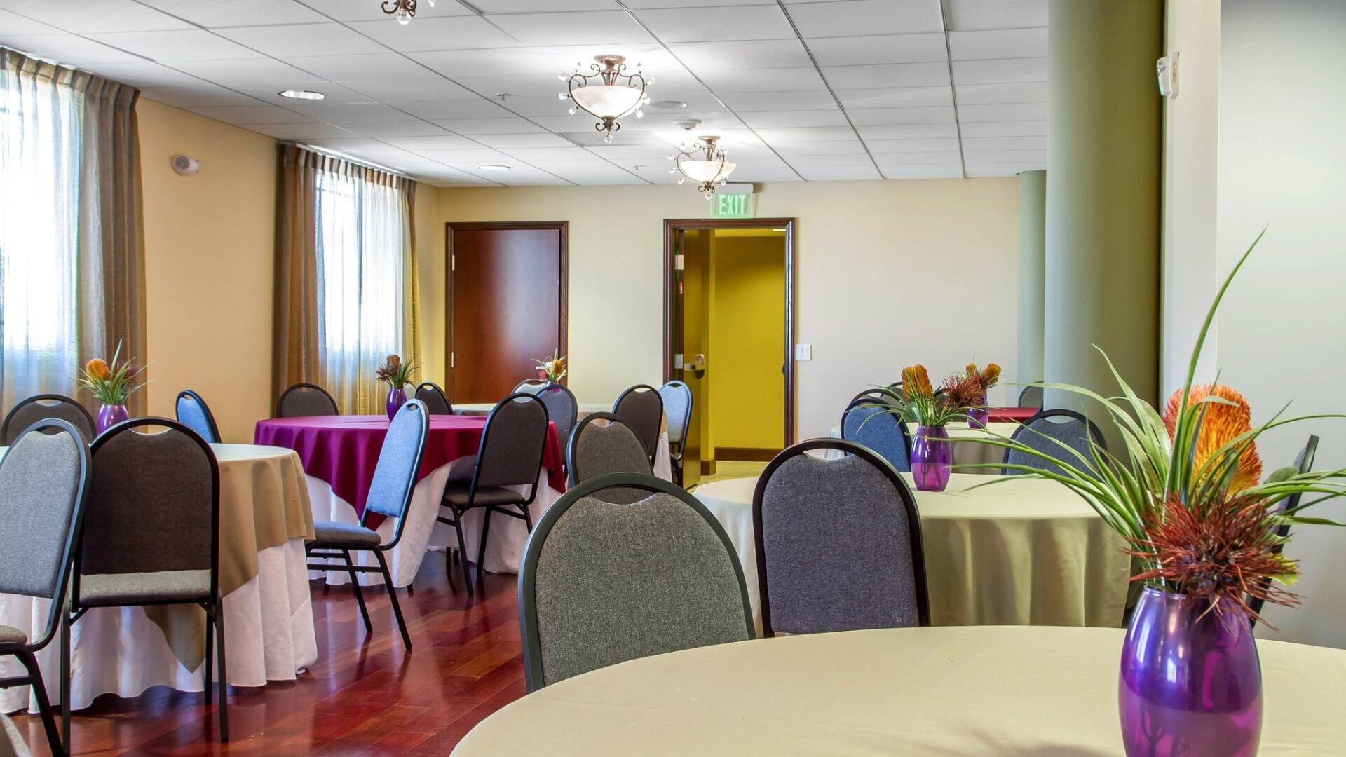 Function Rooms for Rent in Oakland, CA