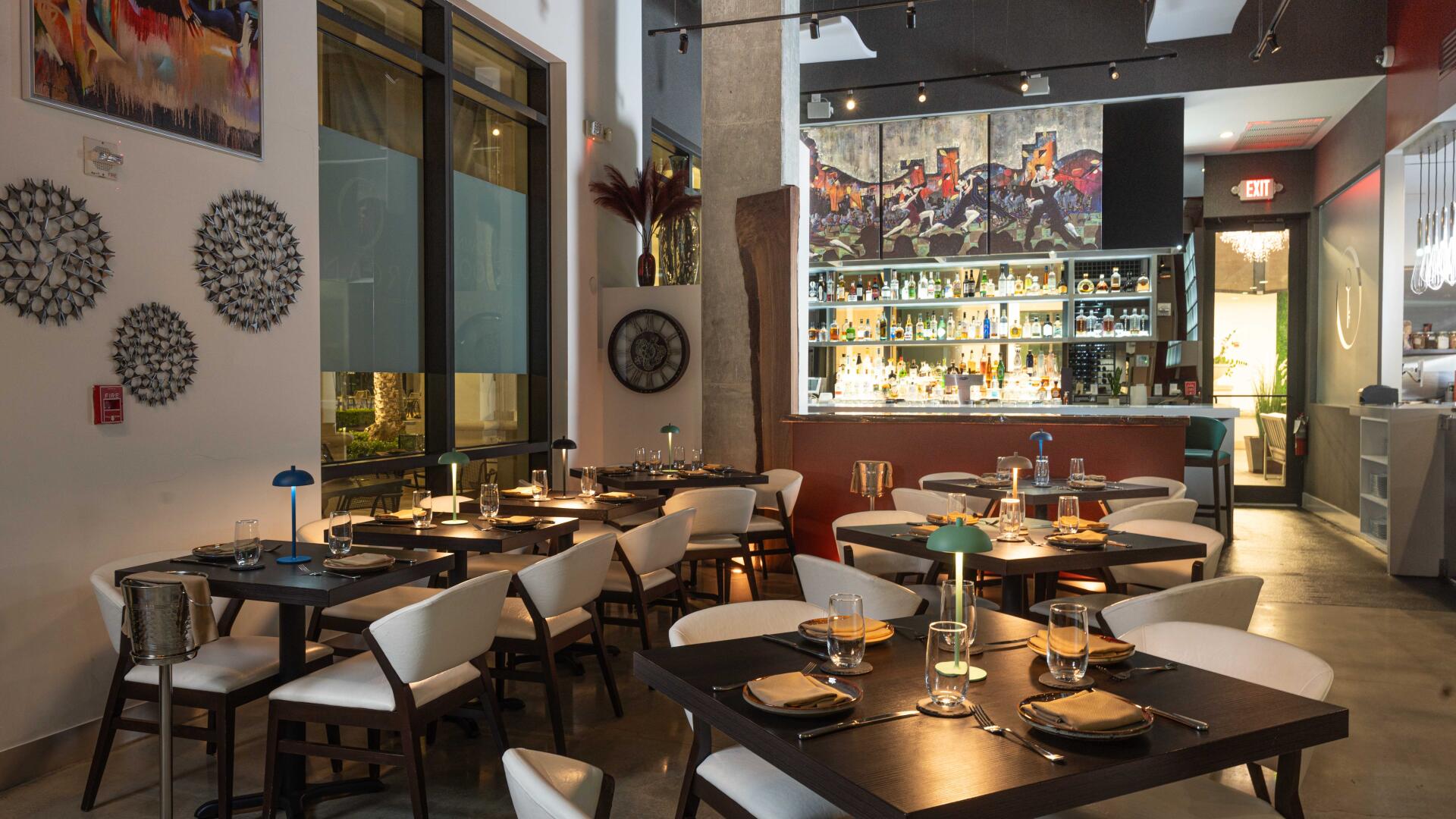 Birthday Restaurants for Rent in Hollywood, Los Angeles, CA