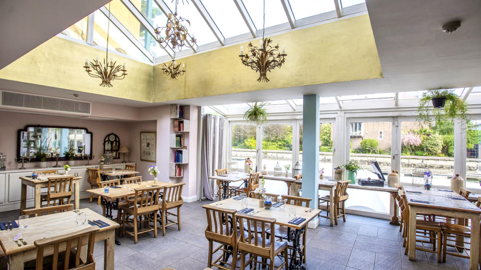50th Birthday Venues for Hire in Oxford