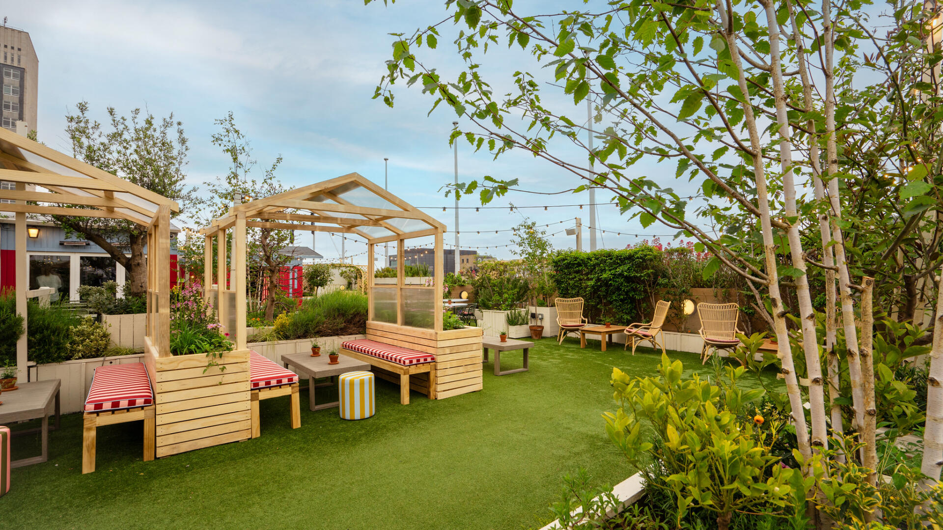 Summer Party Venues for Hire in Oxford