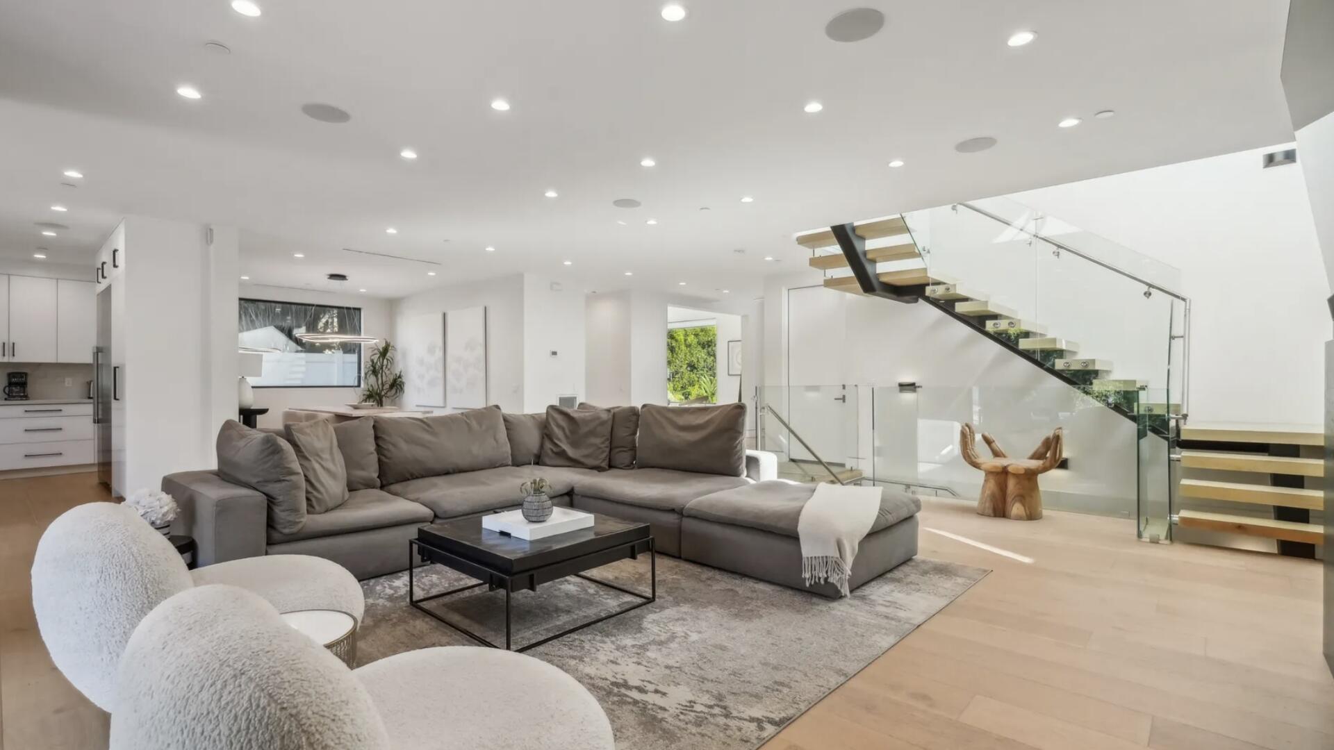 After Party Venues for Rent in Burbank, CA