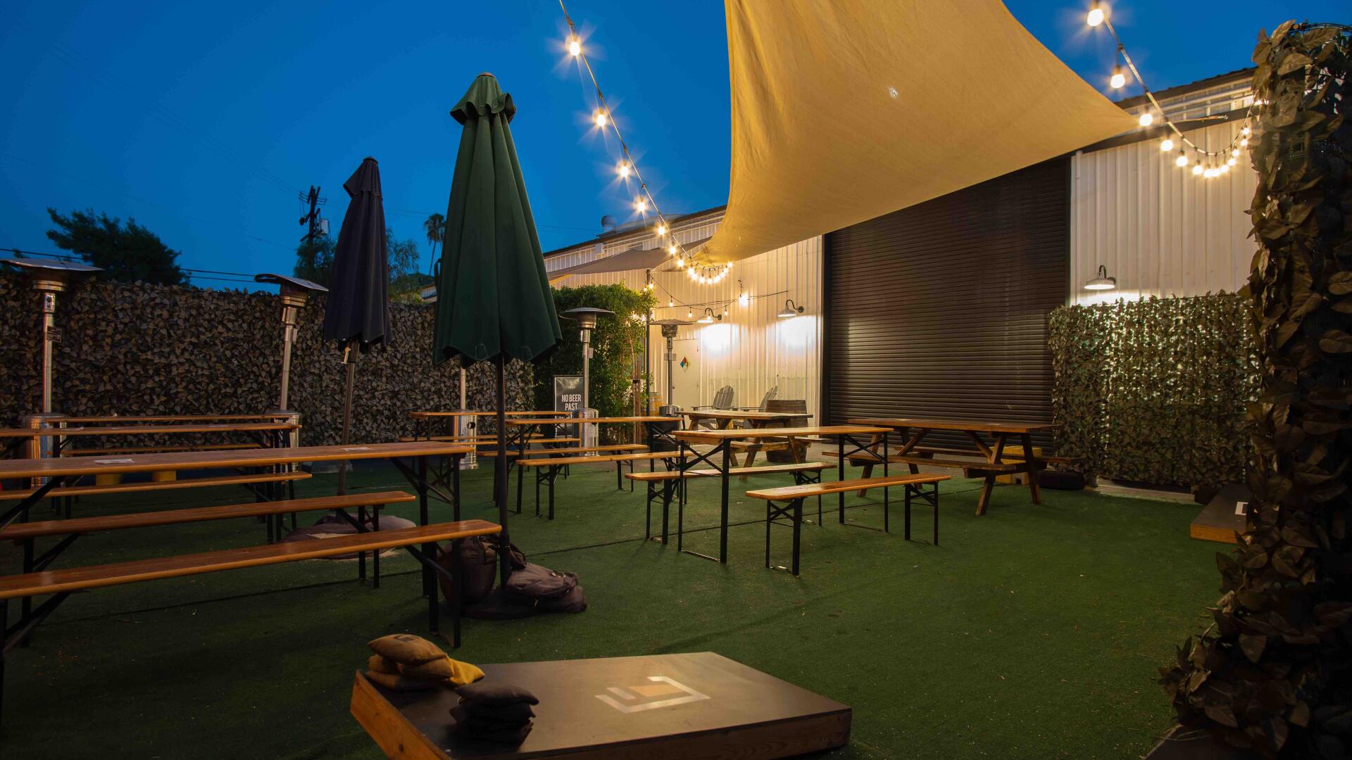 Team Building Venues for Rent in Burbank, CA