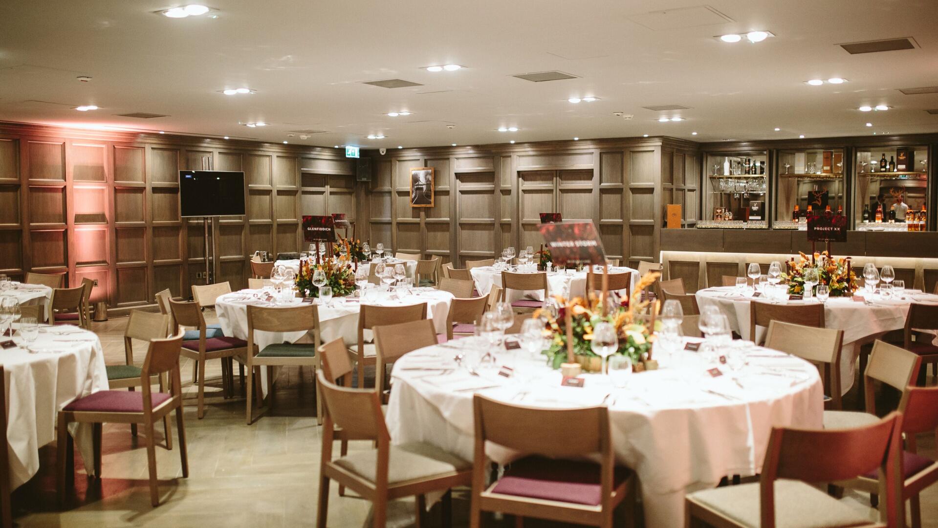 Gala Dinner Venues for Hire in Edinburgh