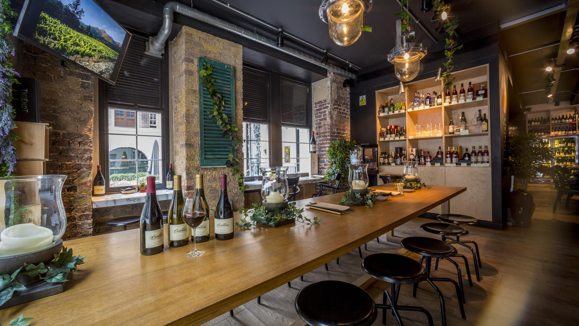 Party Venues for Hire in Chinatown, Liverpool