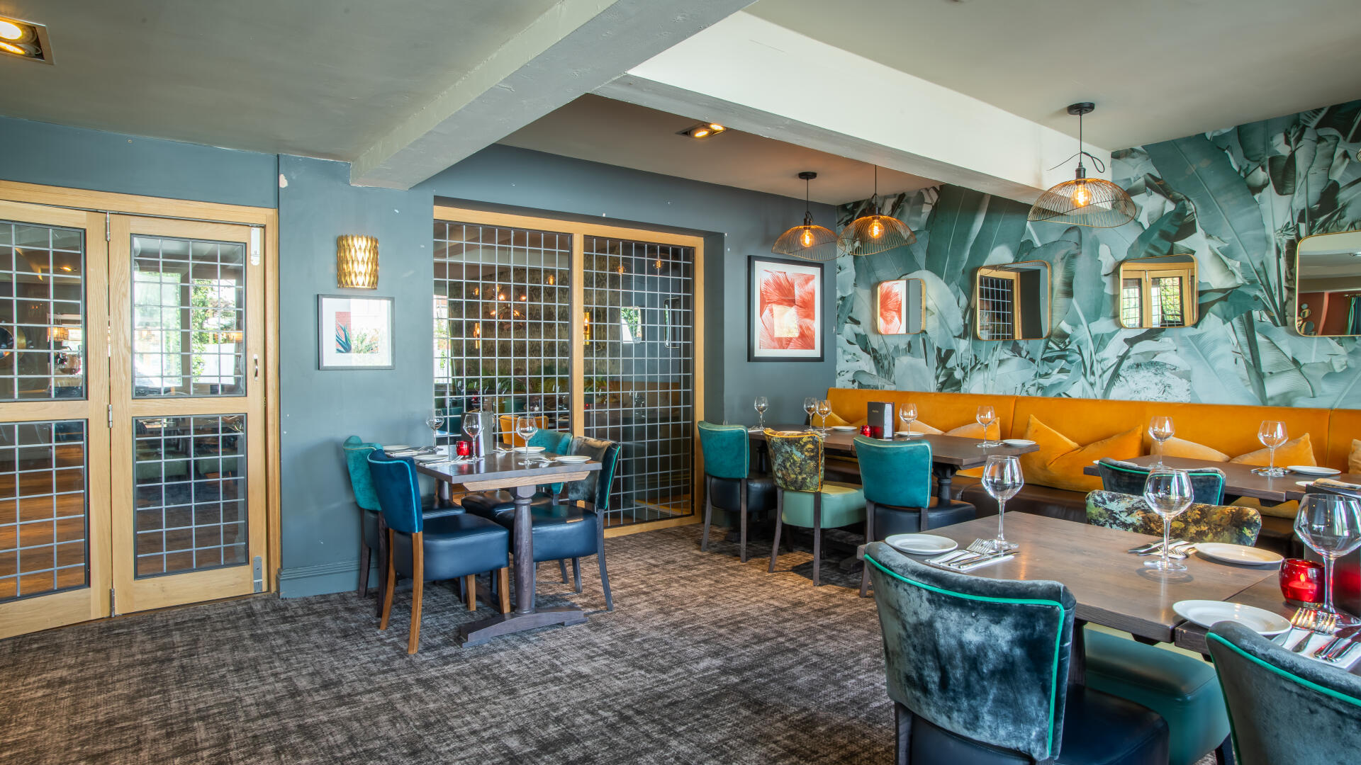 Afternoon Tea Venues for Hire in Winchester