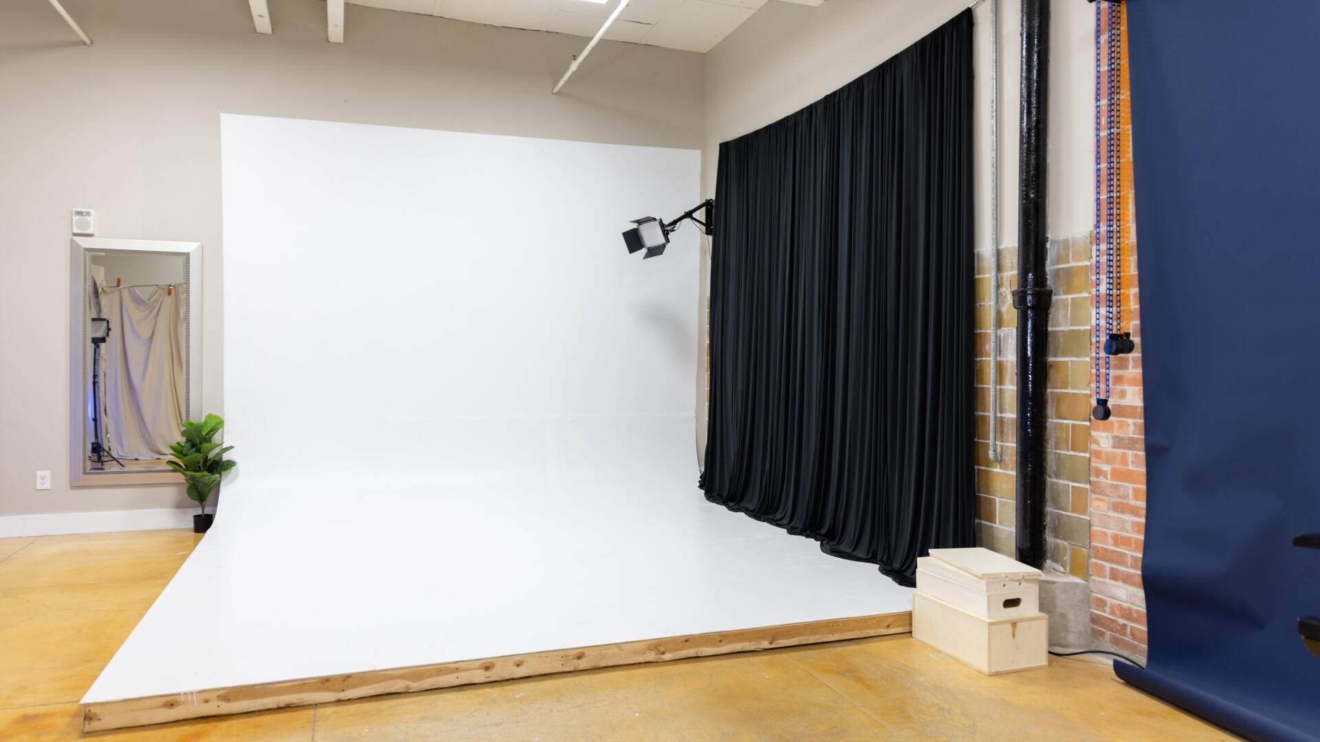 Music Video Shoot Locations for Rent in San Antonio, TX