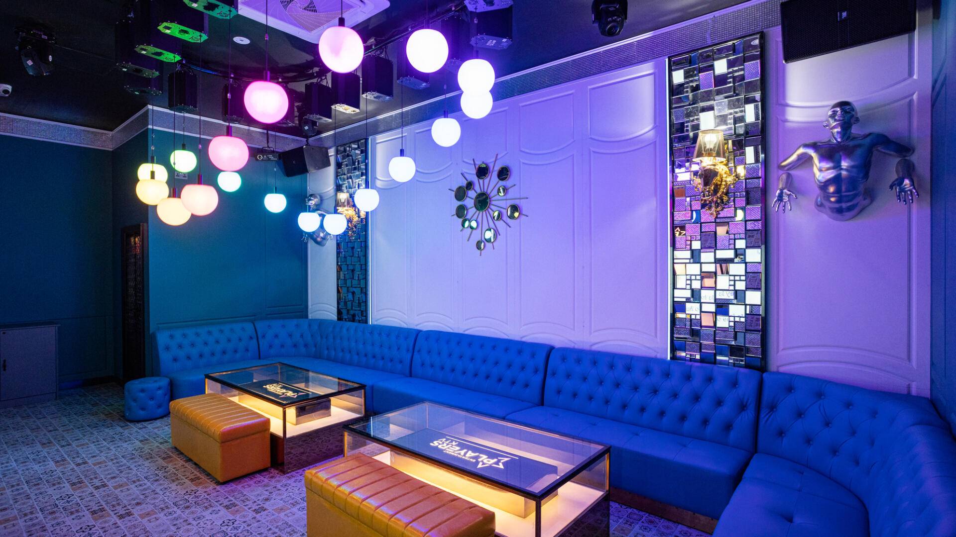 Cocktail Party Venues for Rent in Burbank, CA