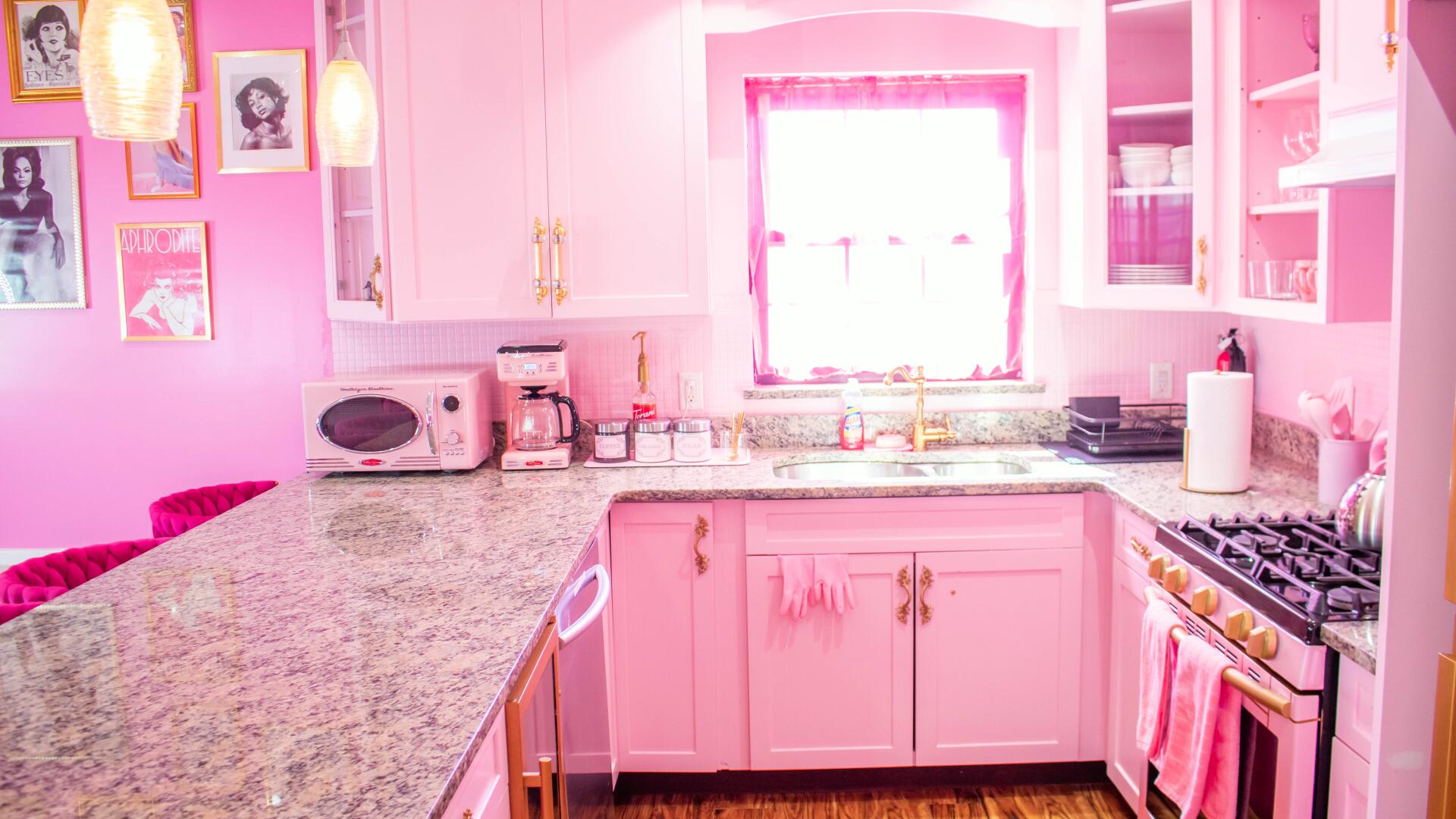 Tea Party Venues for Rent in Irving, TX