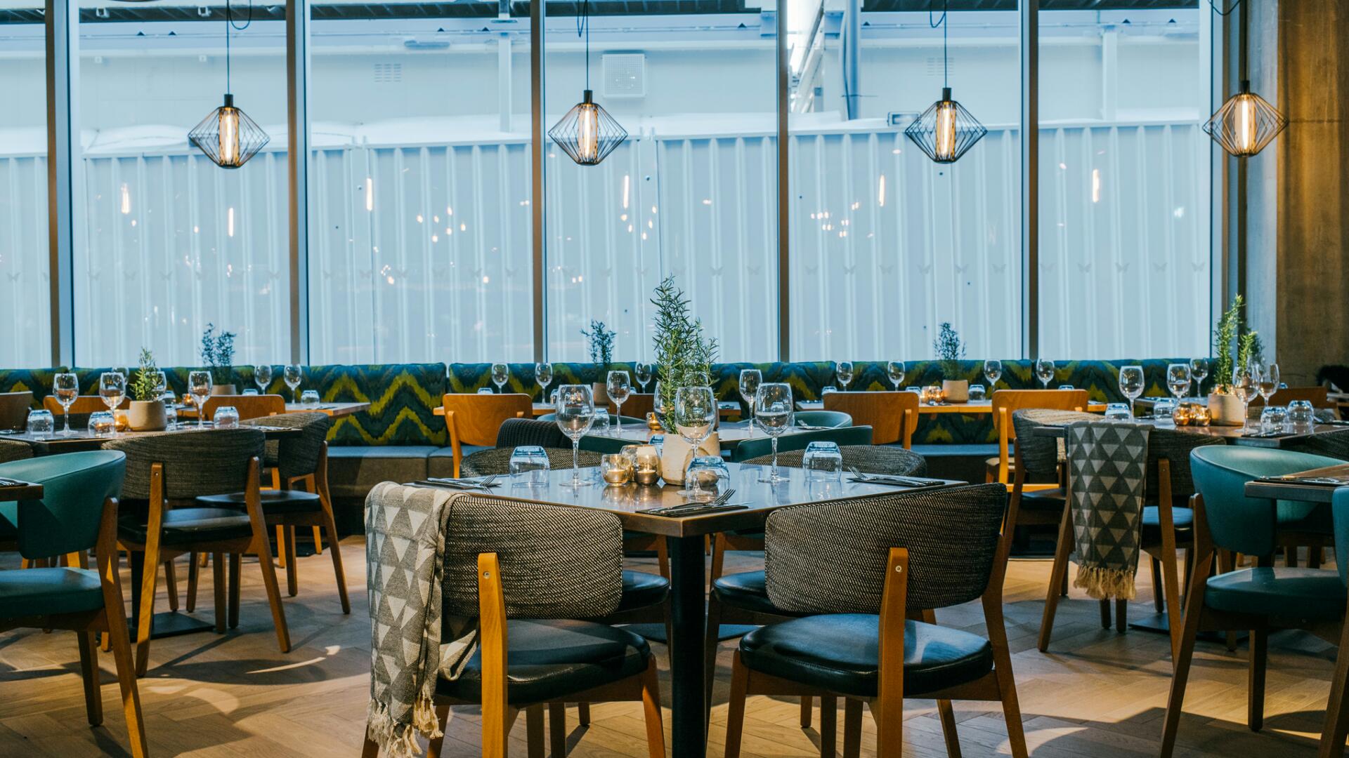 Bars for Groups for Hire in Reading