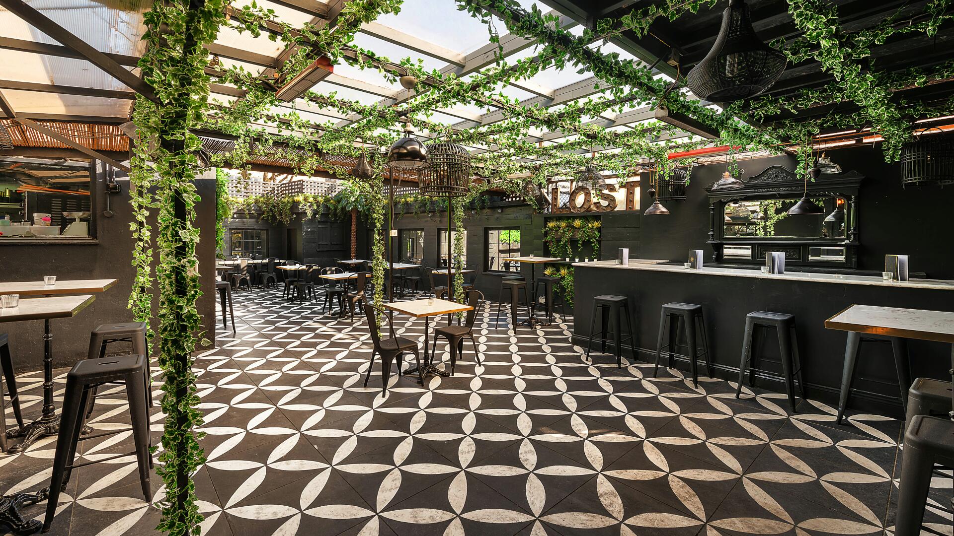 Restaurant Venues for Rent in Palo Alto, CA