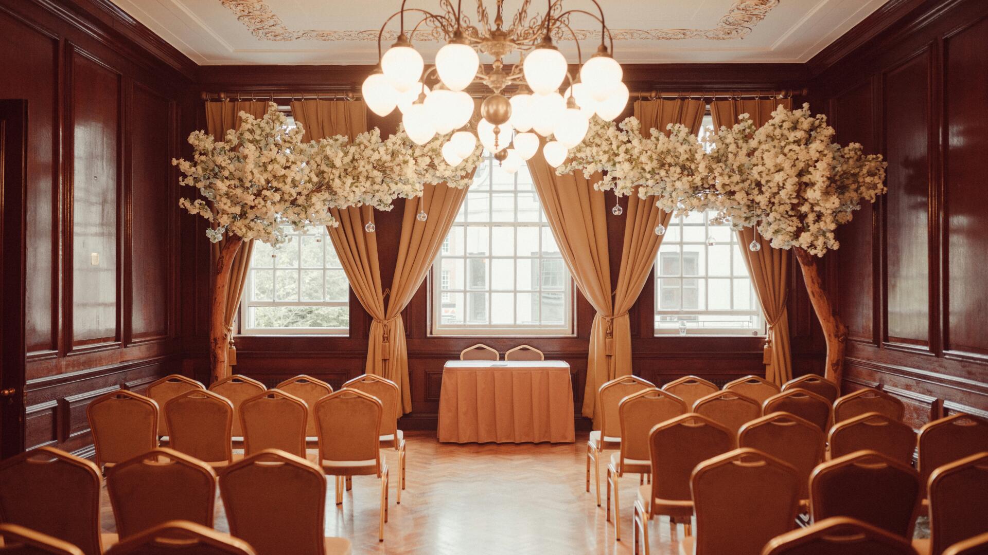 Wedding Packages to Book in Oldham