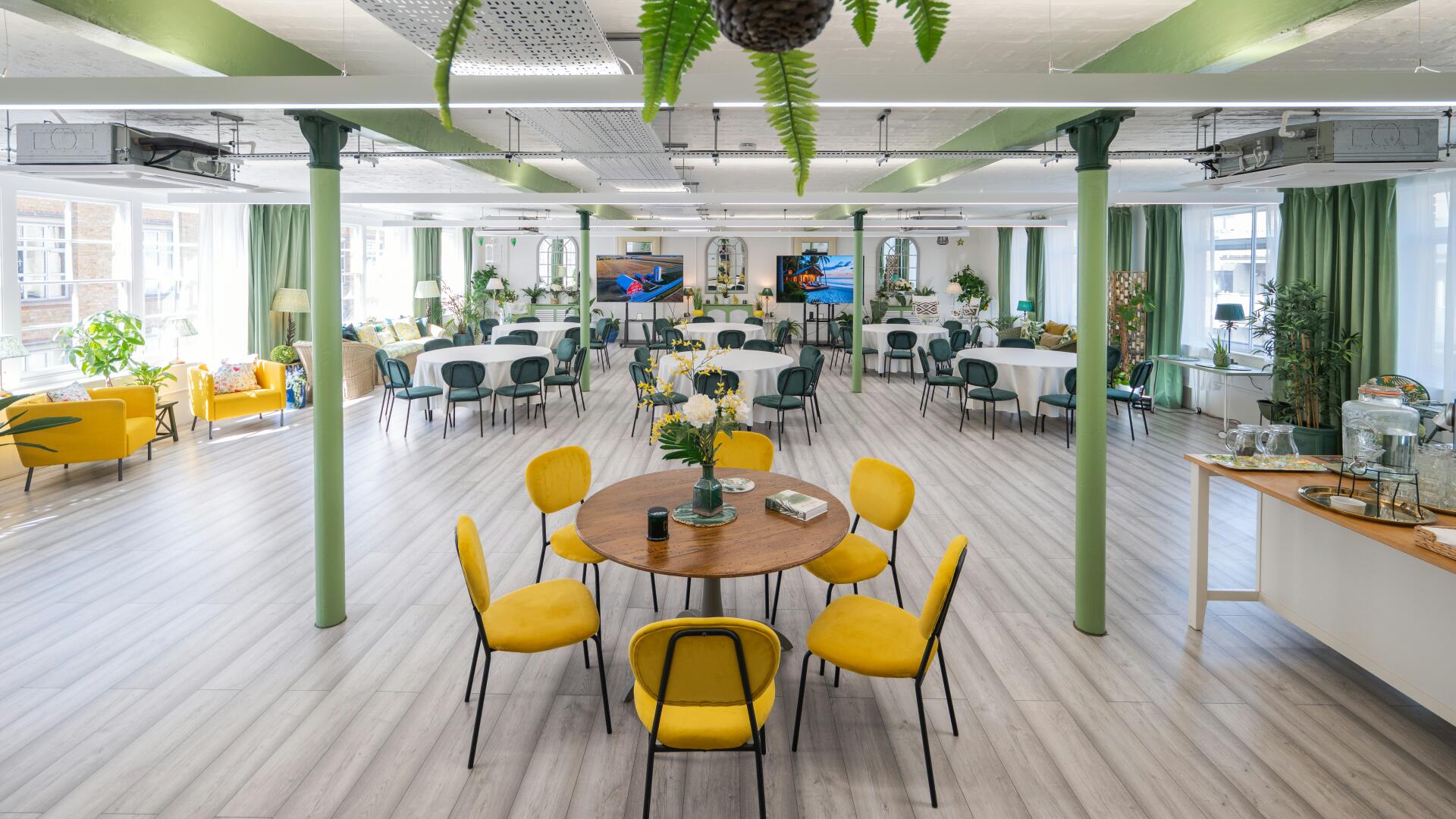 Christmas in July Venues for Rent in Chicago, IL