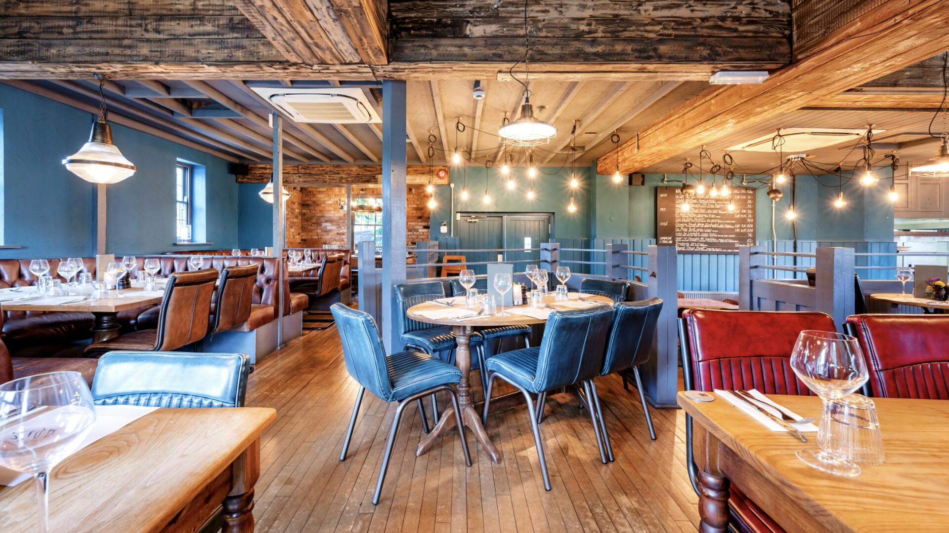 Hen Party Venues for Rent in Brampton, ON