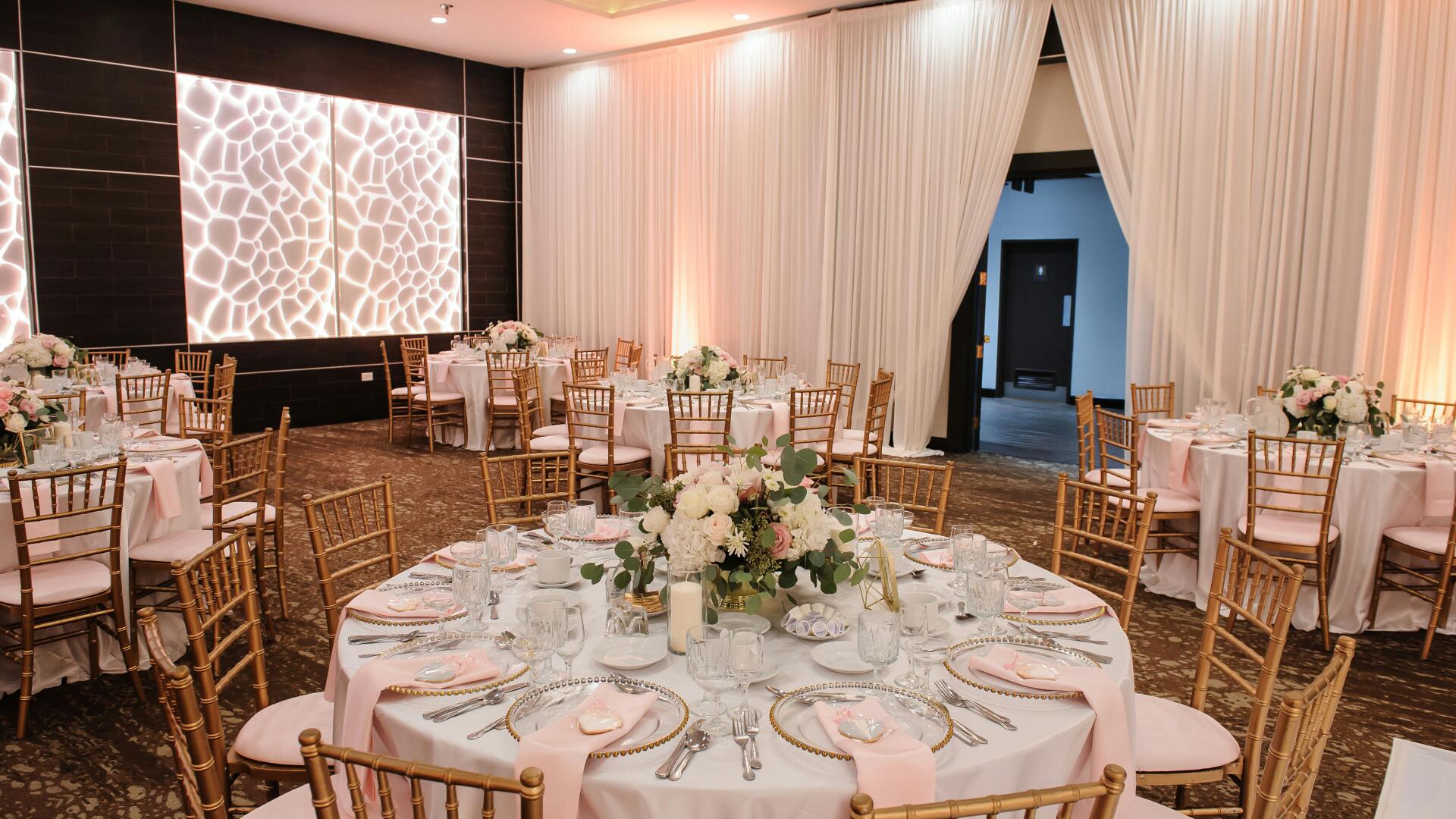 Town Halls for Rent in Chicago, IL