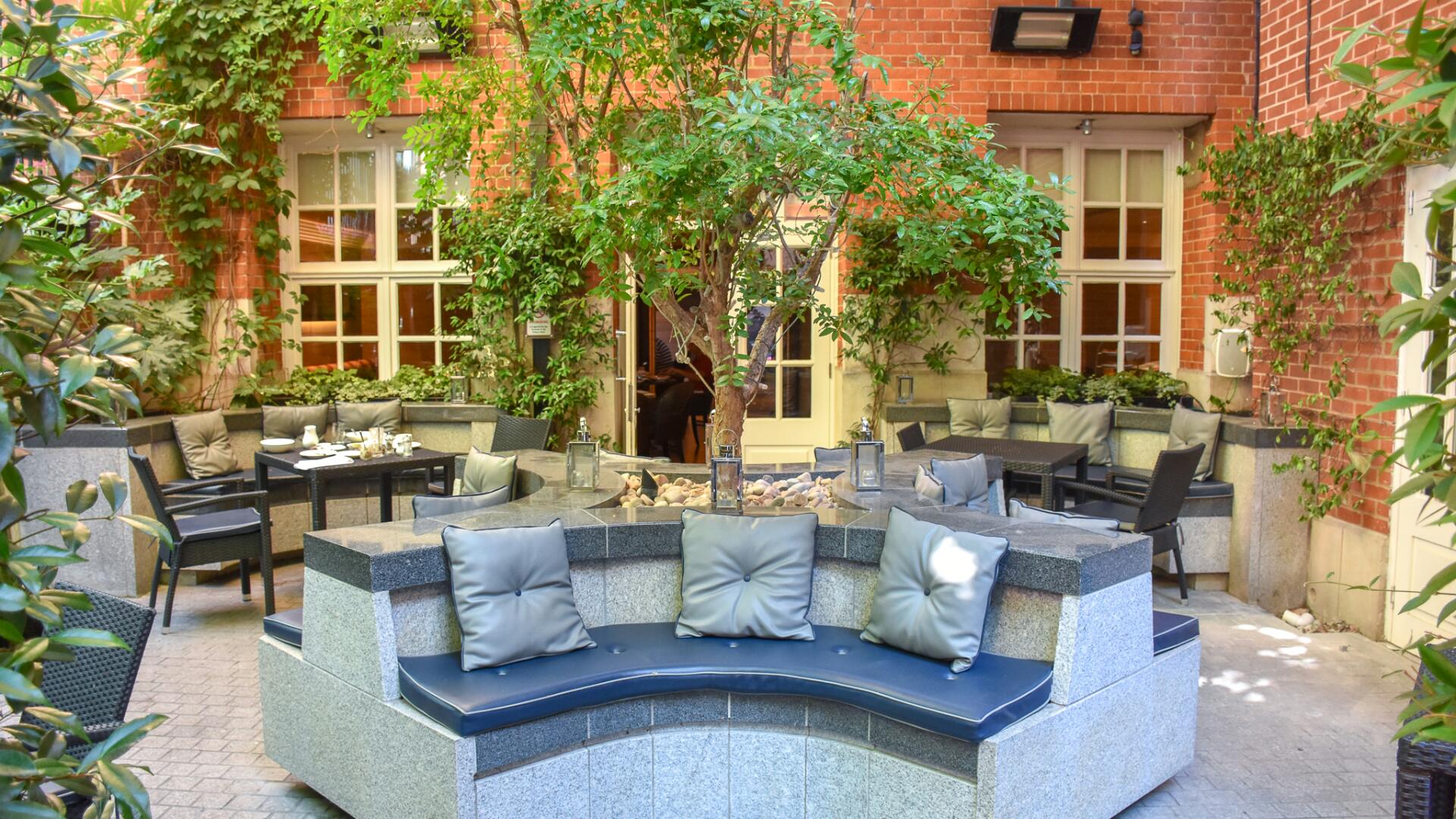 Summer Party Venues for Hire in Reading