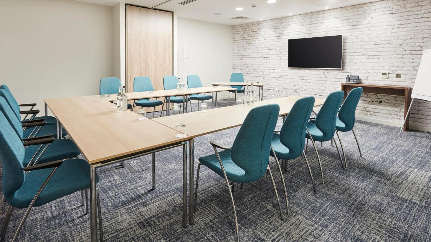 Find your Meeting Room in Waterloo