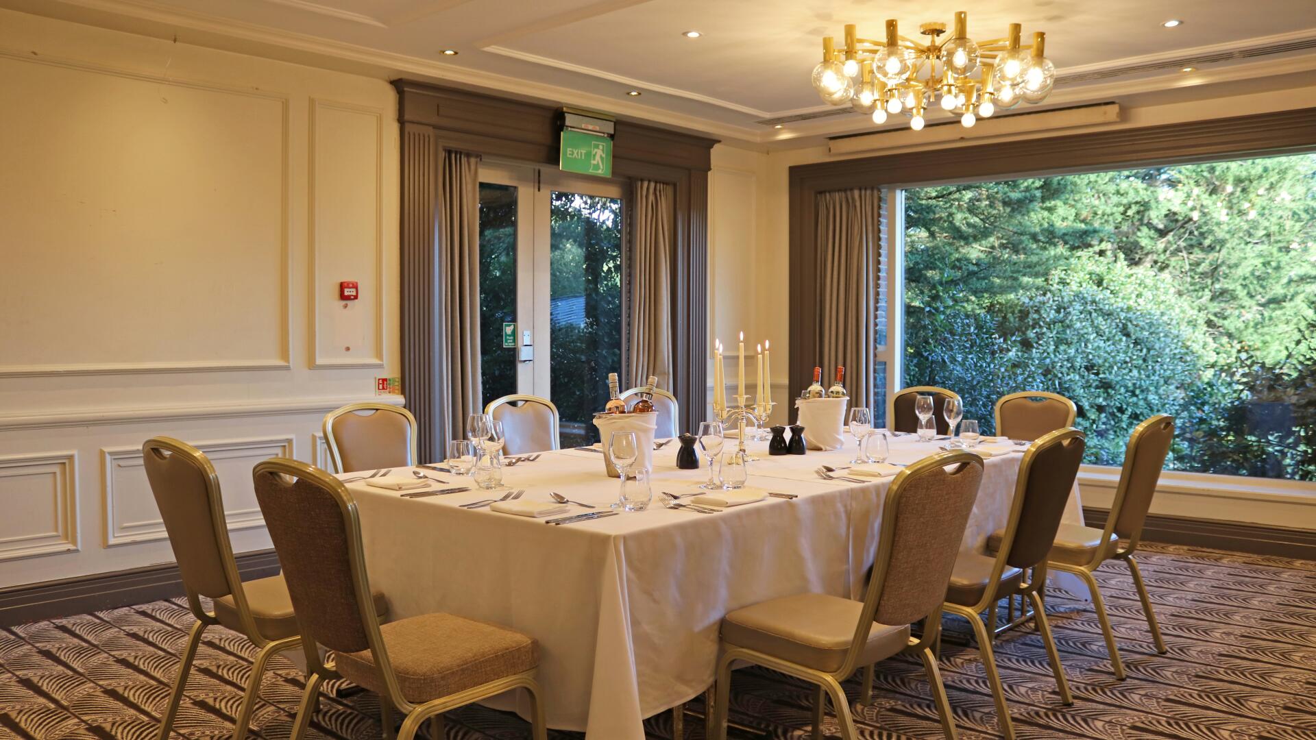 Breakfast Meeting Venues for Rent in Vaughan, ON