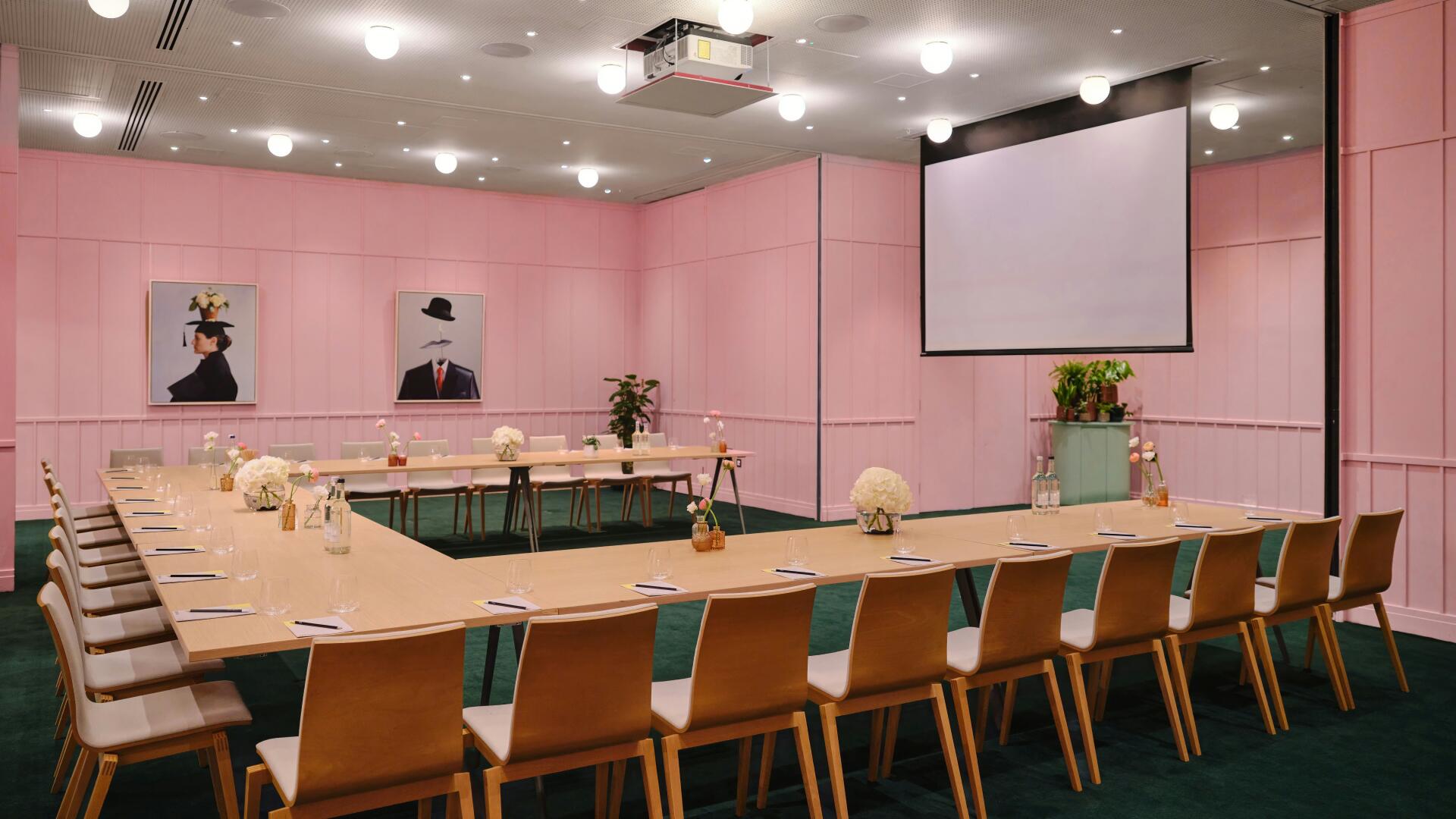 Breakfast Meeting Venues for Rent in Oakland, CA