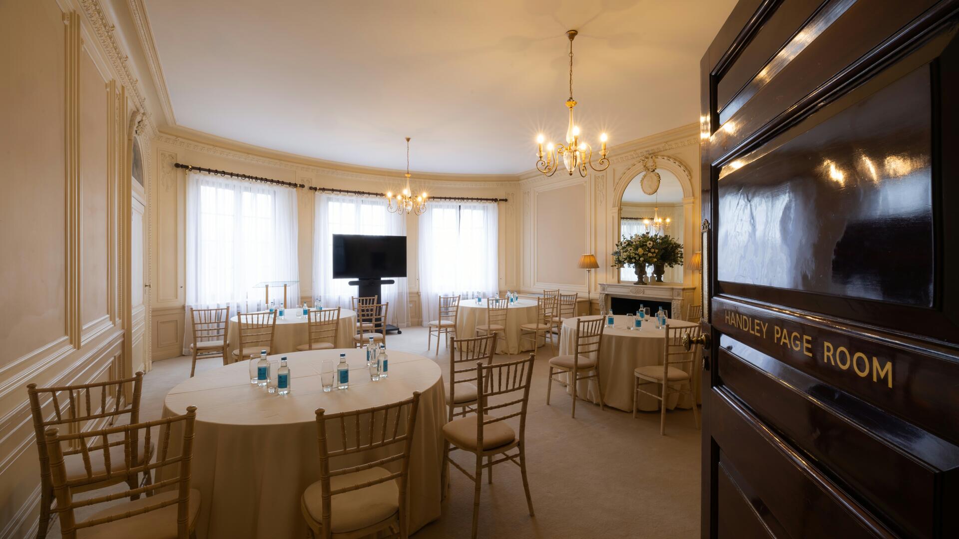 Breakfast Meeting Venues for Rent in Atlanta, GA